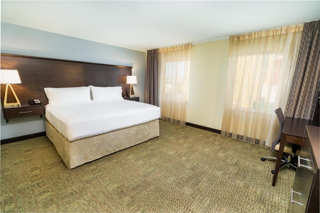Staybridge Suites - Newark - Fremont By Ihg Oda fotoğraf